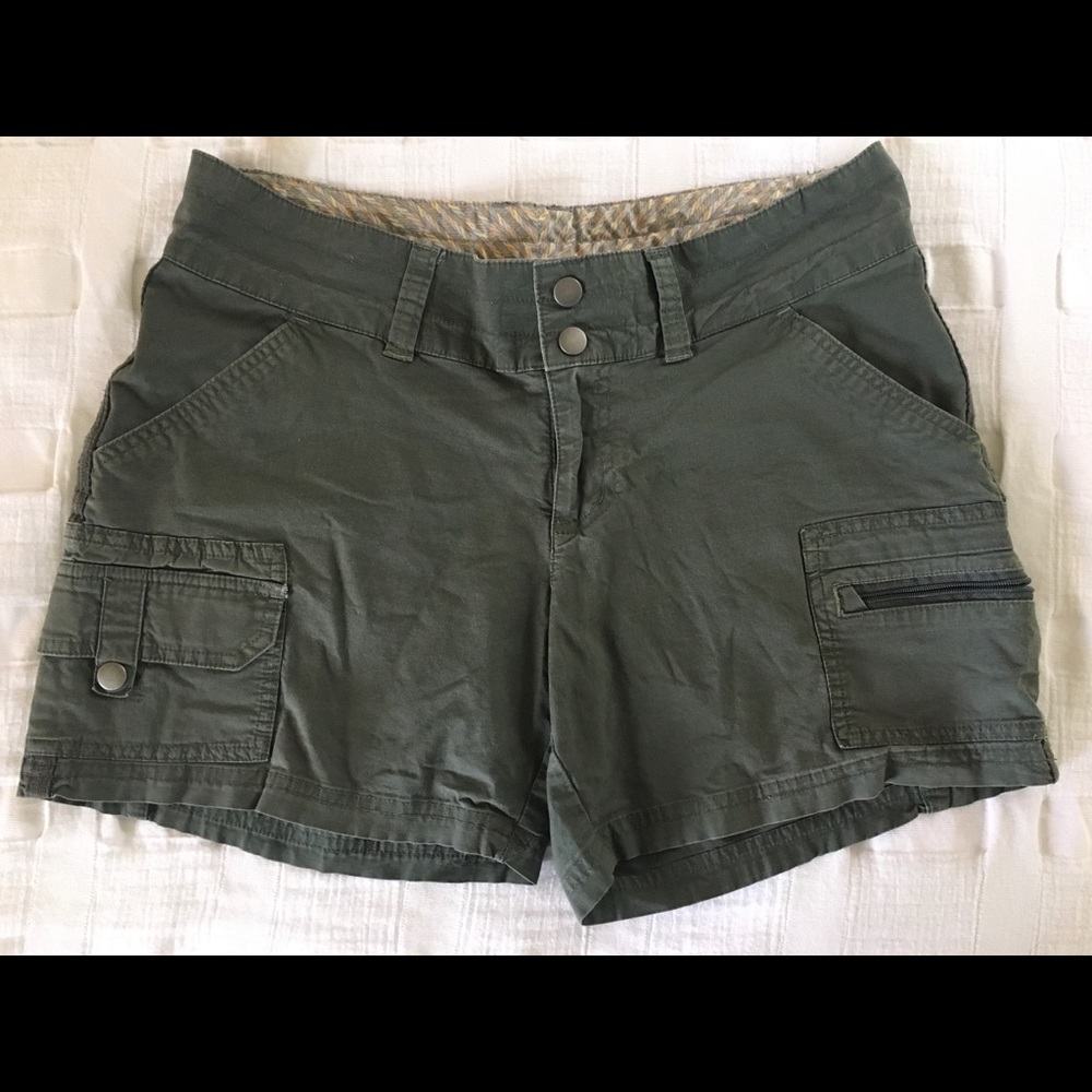 Olive Green Columbia SPF Hiking Shorts